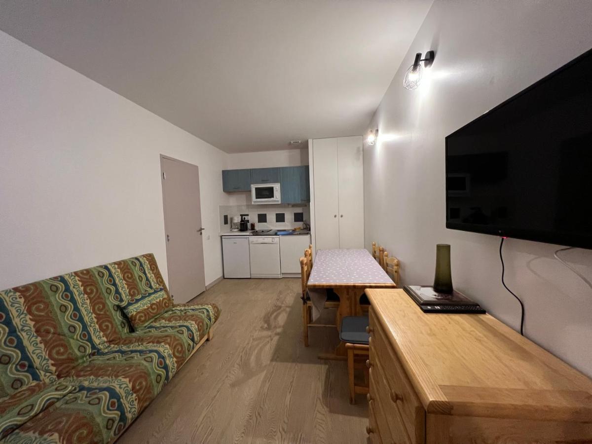 Bel Appartement en rez de chaussée Cauterets Esterno foto