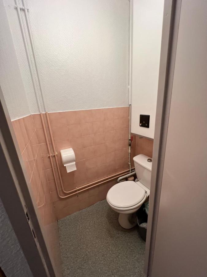 Bel Appartement en rez de chaussée Cauterets Esterno foto